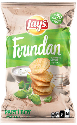 Lay's Fırından Yoğurt ve Mevsim Yeşillikleri Patates Cipsi 134 Gr nin resmi